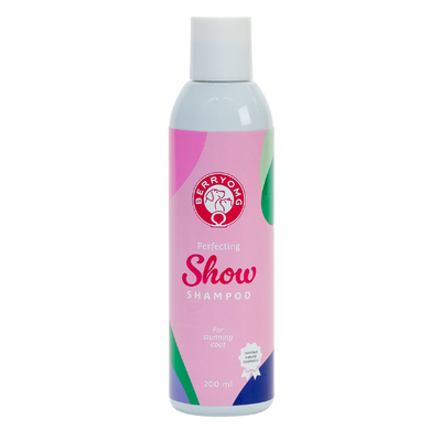 BERRYOMG® - Perfecting Show Shampoo - PÄIVÄYS 30.11.2026