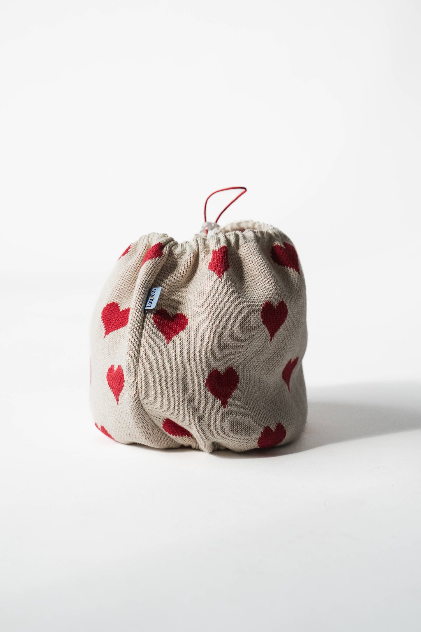 Lou & Co. Neulottu Koiran Huppu - Sydämet