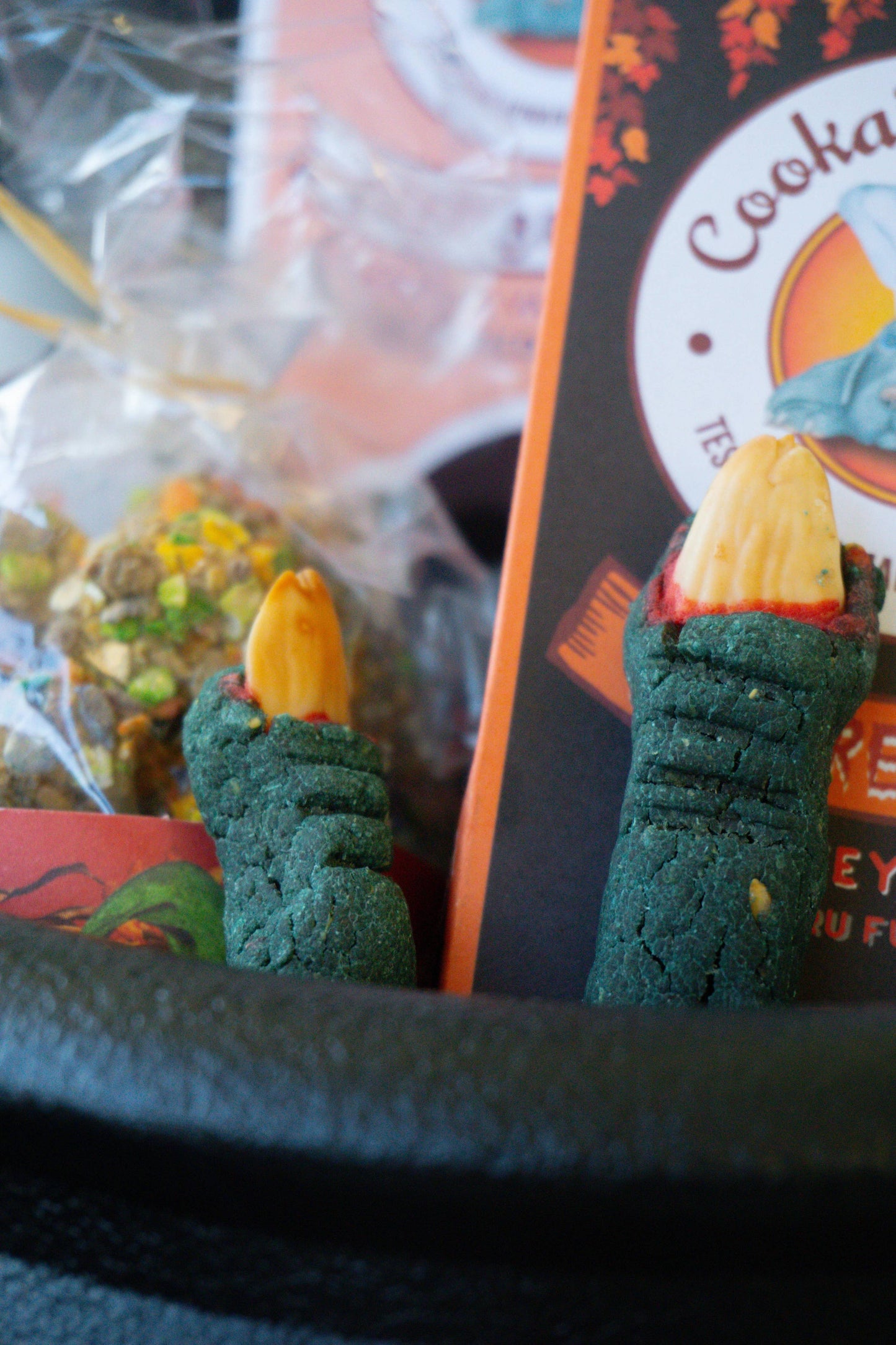 Cooka's Cookies Halloween - Spooky Box