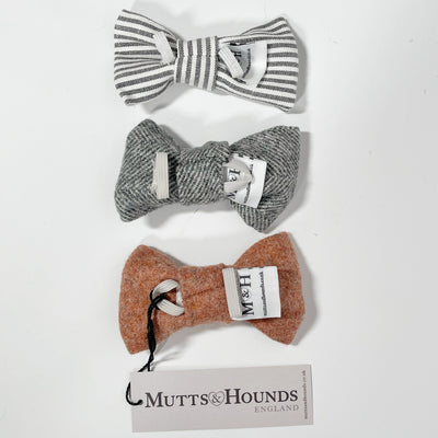 Mutts & Hounds - Rusetti