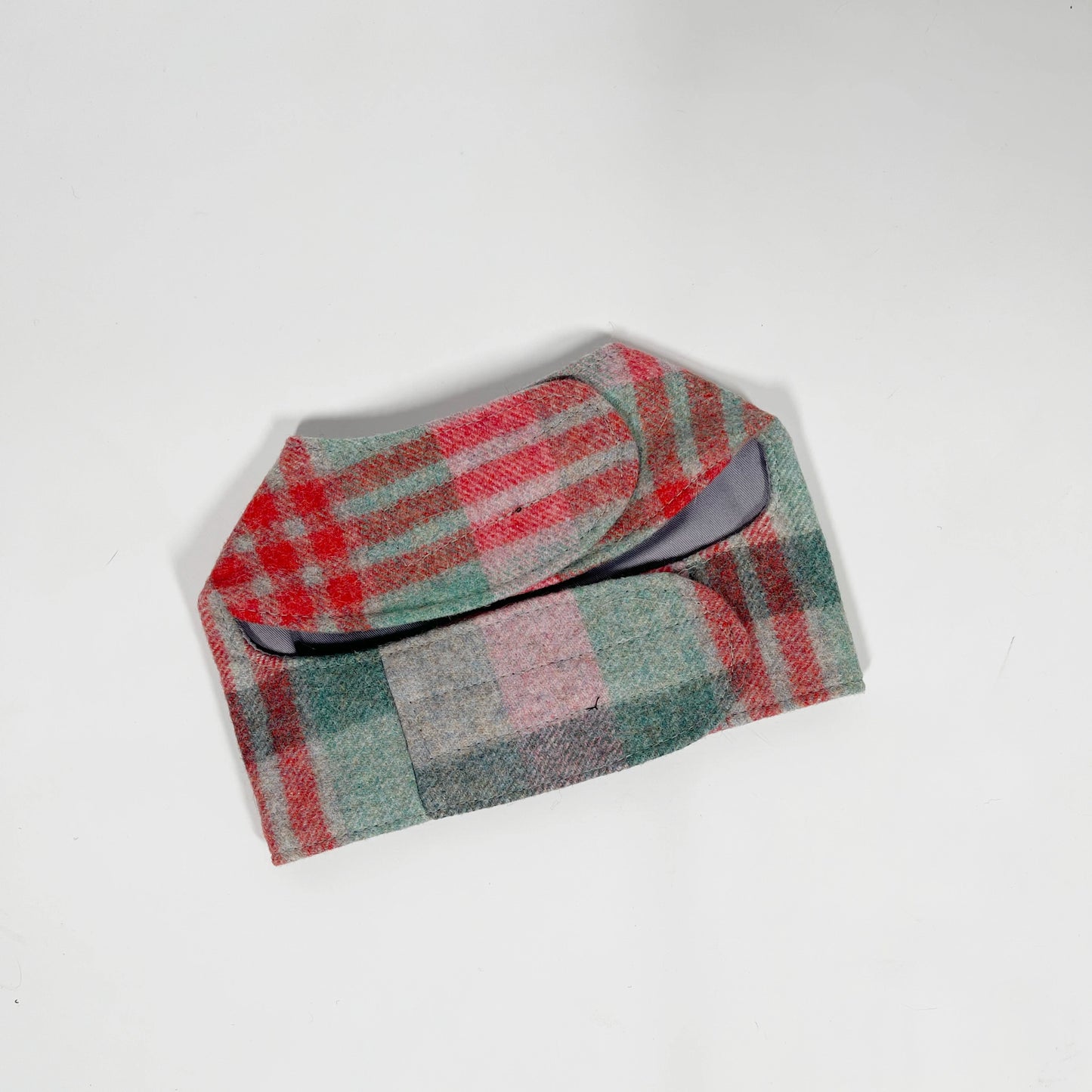 Mutts & Hounds - Pehmeät Paitavaljaat S