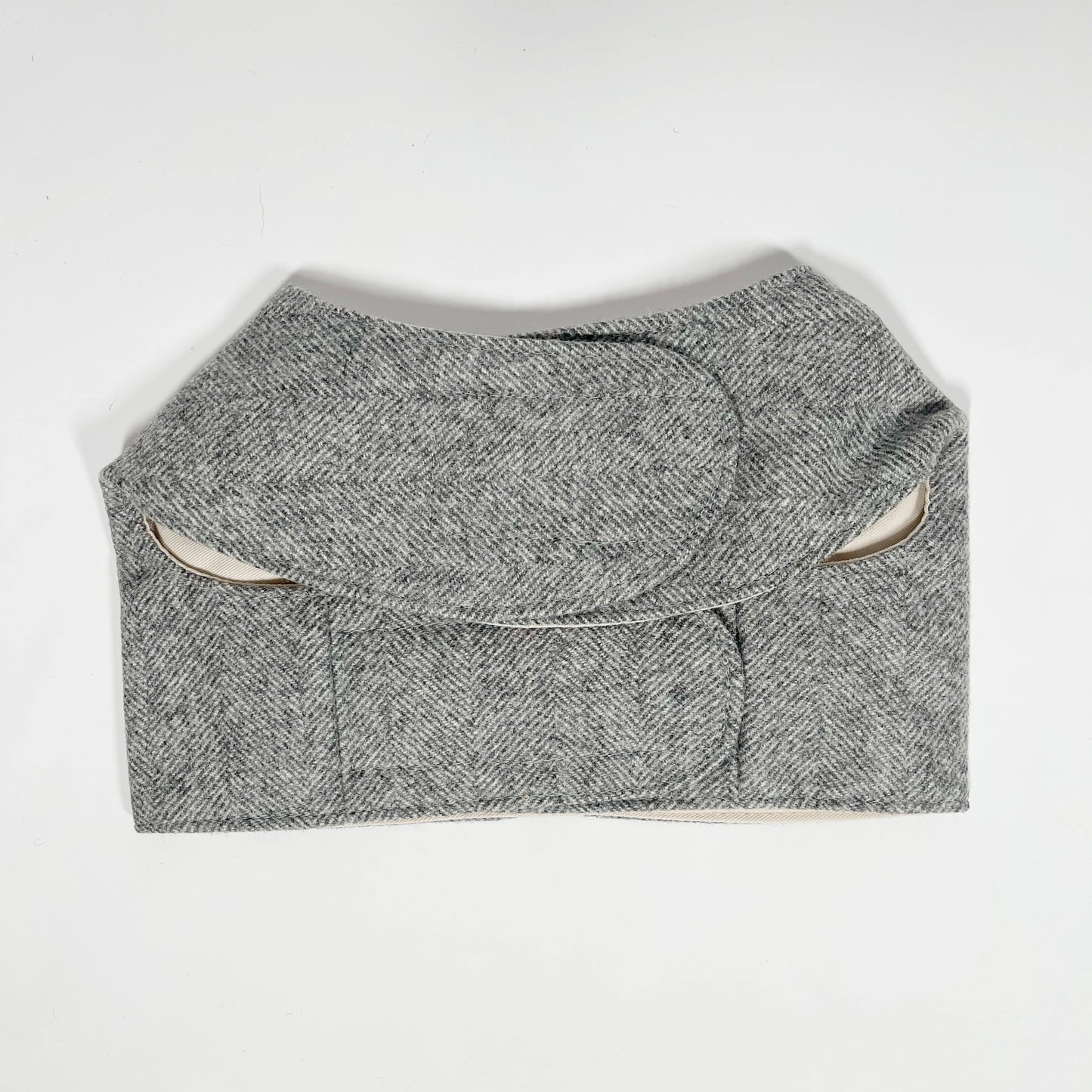 Mutts & Hounds - Pehmeät Paitavaljaat M