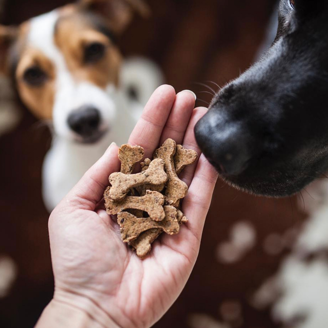 Cooka's Cookies Beef Bones - Naudanlihakeksit 100g