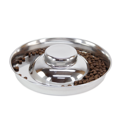 Rengastarjotin on jokaisen kasvattajan must-have apuväline pentueen ruokintaan! Korotettu keskiosa ohjaa ruoan reunoille, jolloin pienet pennut pääsevät helposti syömään ilman, että kiipeävät ruoan sekaan. Näin ruokailu sujuu siistimmin ja kaikki pennut saavat tasapuolisesti ruokaa.